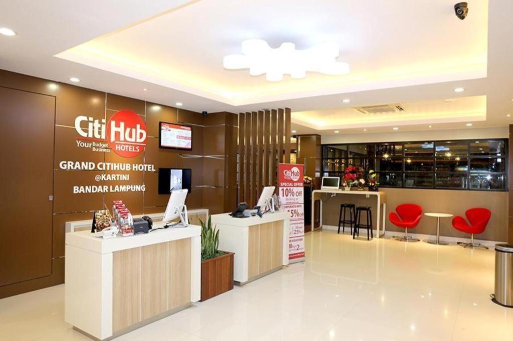 西提哈布大酒店-卡提妮 班达楠榜 外观 照片