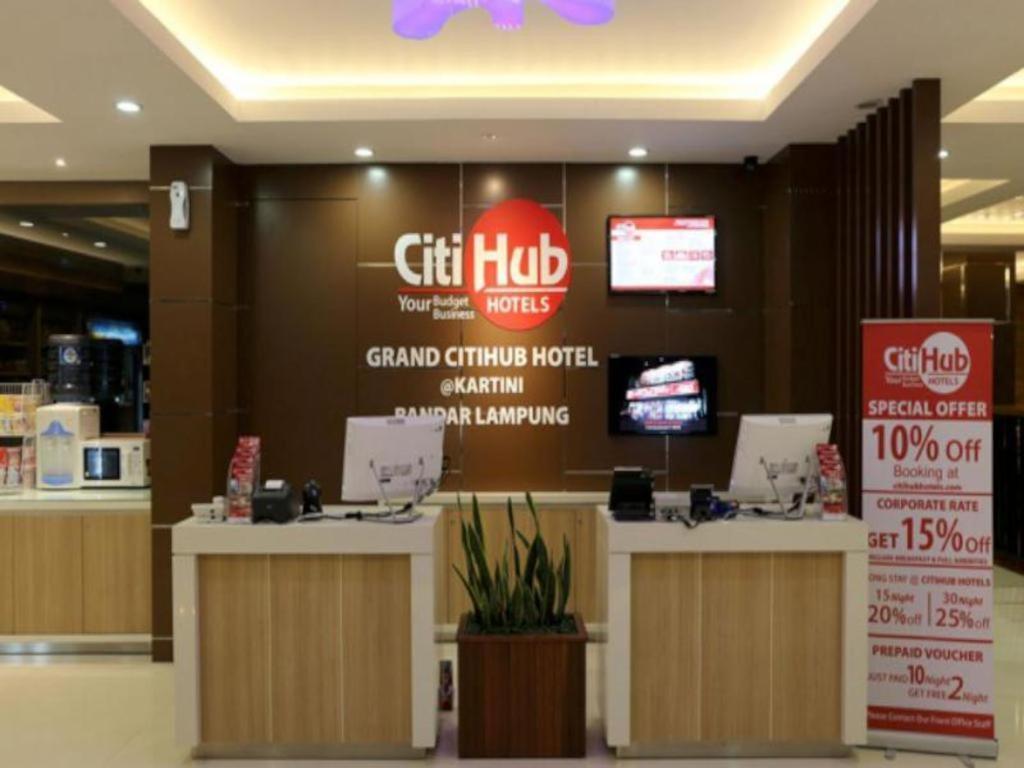 西提哈布大酒店-卡提妮 班达楠榜 外观 照片